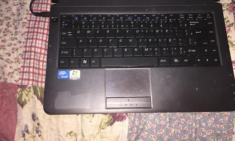 Notebook Positivo...