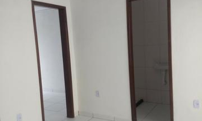 Casa - Quarto E Sala...