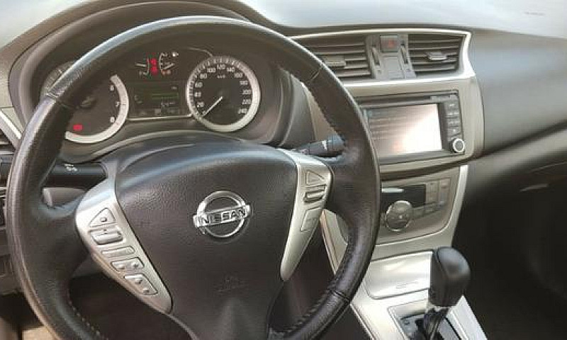 Nissan Sentra Sl 2.0...