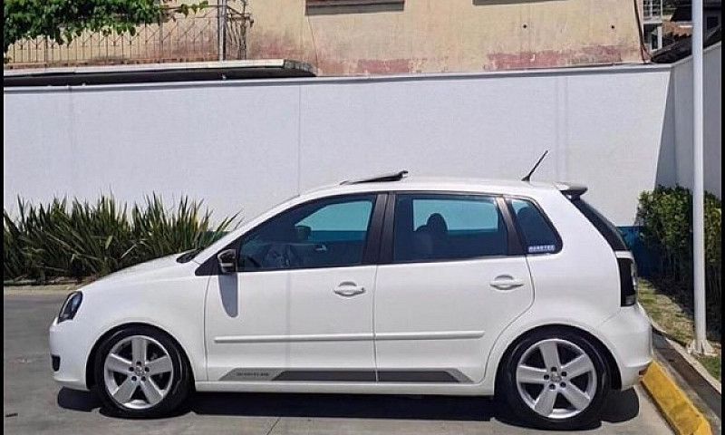 Polo...