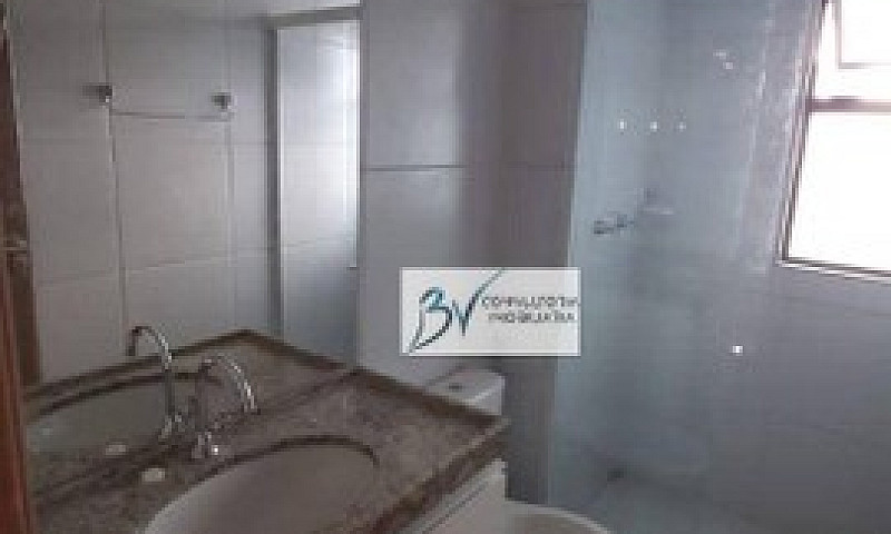 03 Quartos, Sendo 1 ...