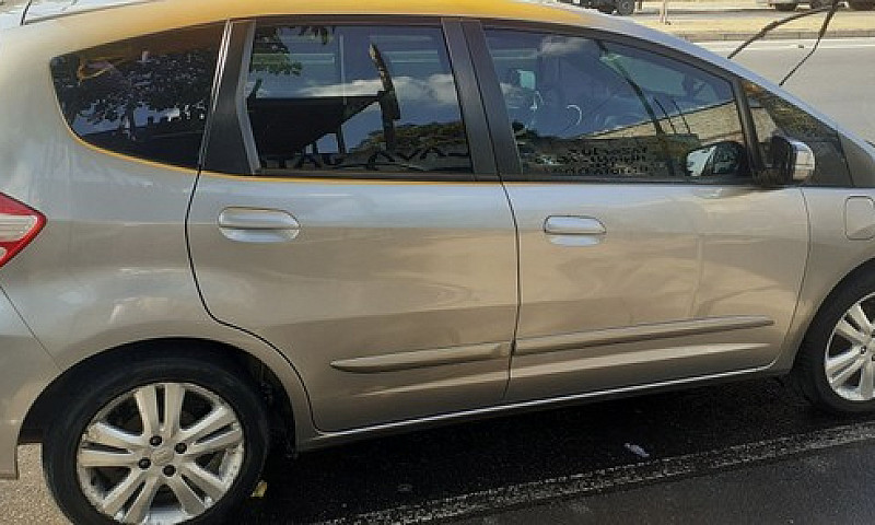 Vendo Honda New Fit ...