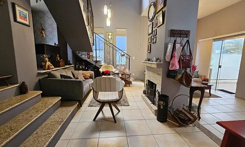 Casa No Bairro Pedra...