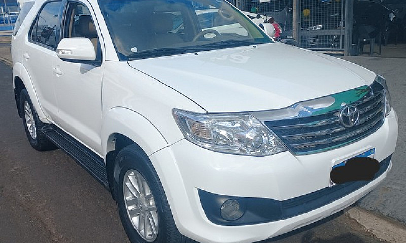 Hilux Sw4 Sr 2.7 Ofe...