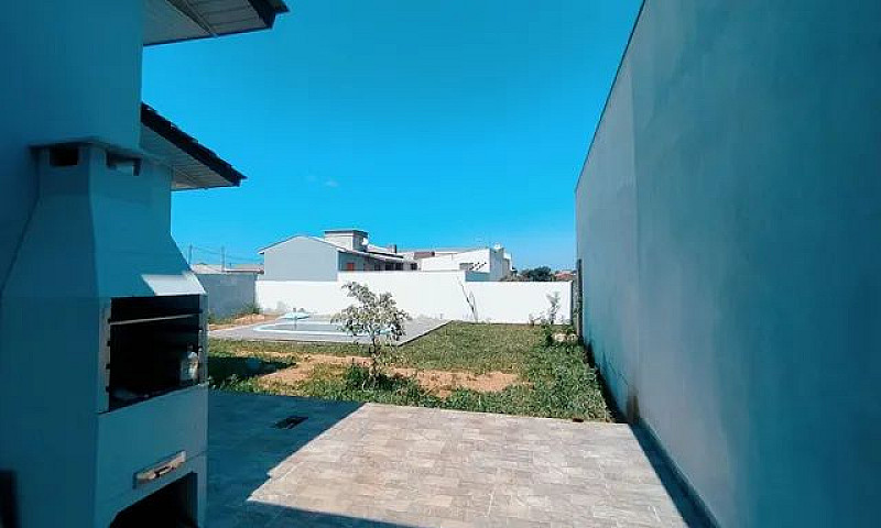 Casa Com Piscina Em ...