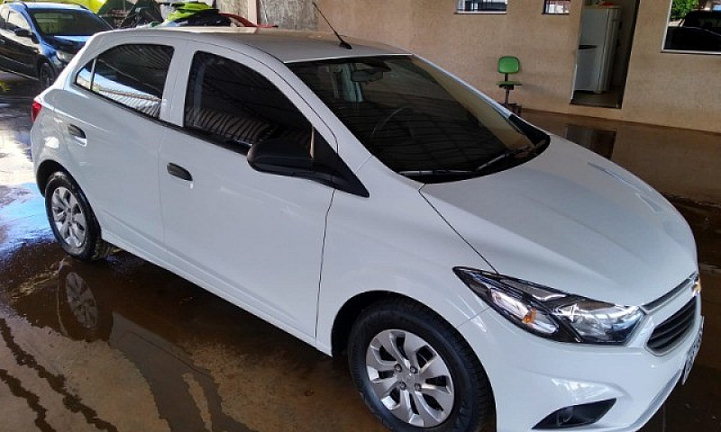 Chevrolet Onix Joy 2...