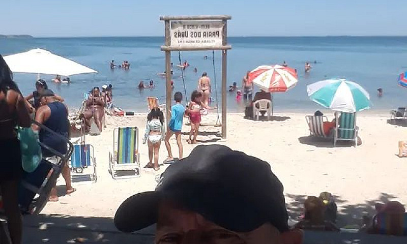 Casa Com Mobilia E A...