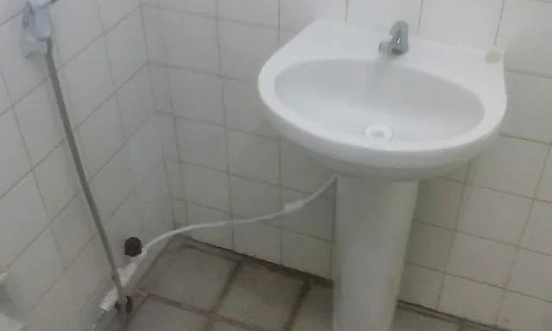 Apt Casa Amarela...