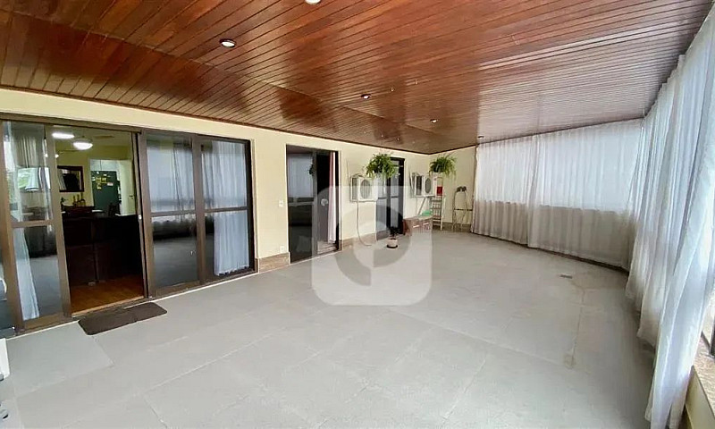 Apartamento De 3 Qua...