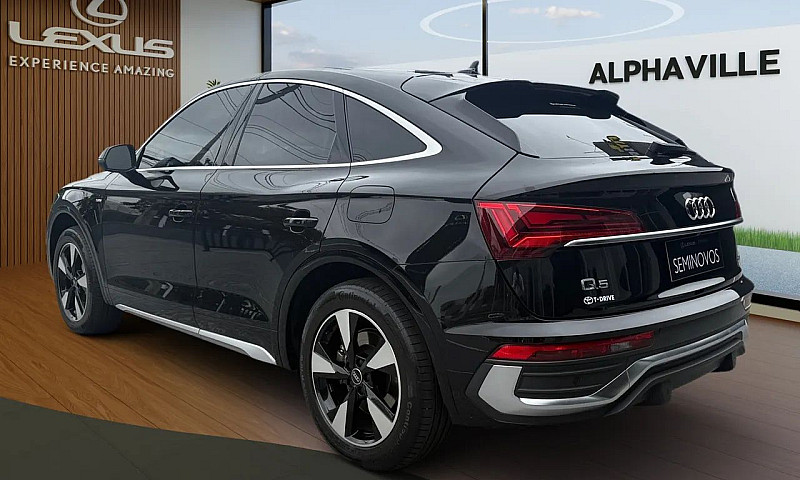 Audi Q5 Spb. S-Line ...