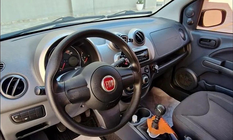 Fiat Uno Vivace 1.0 ...