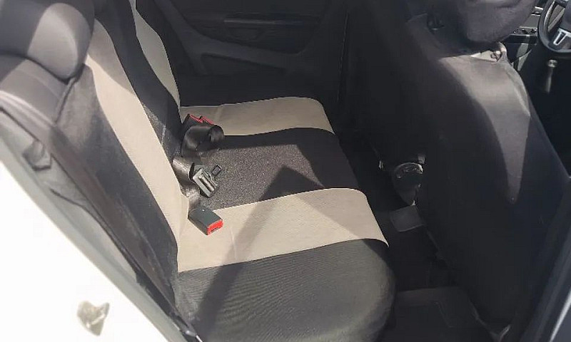 Volkswagen Fox Comfo...