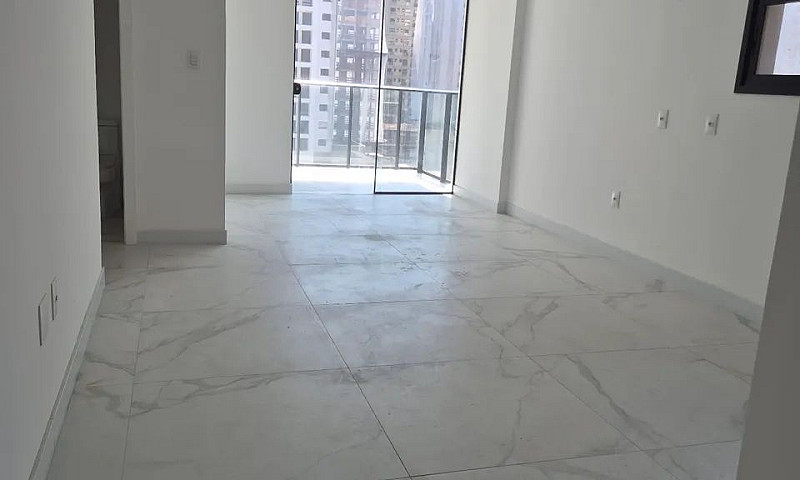 Apartamento 2 Suítes...