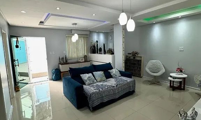 - Casa No Bequimão...
