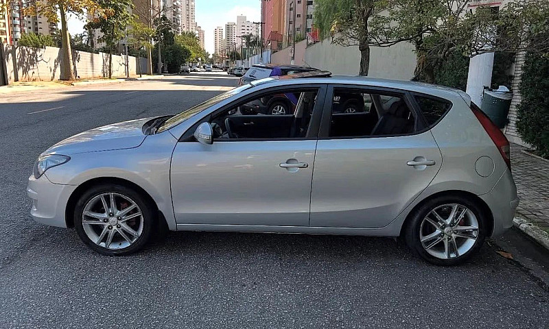 Hyundai I30 2.0 16V ...
