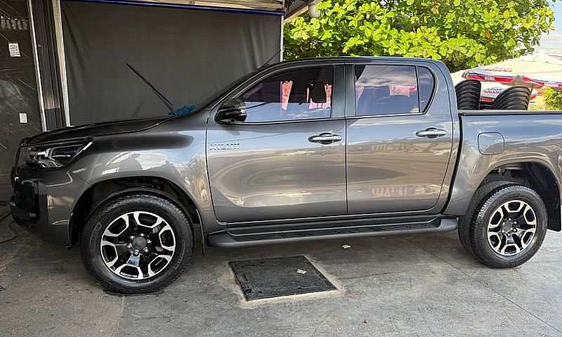 Toyota Hilux Cd Srx ...
