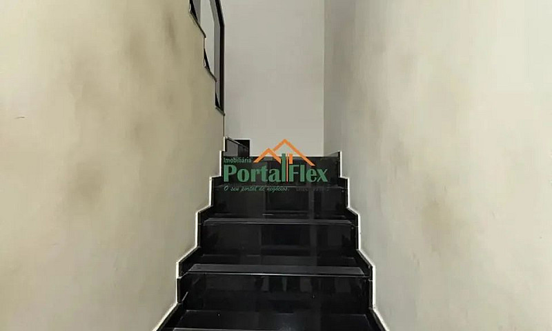 Casa À Venda Em Mora...