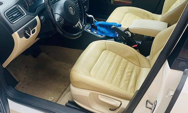 Volkswagen Jetta Hig...