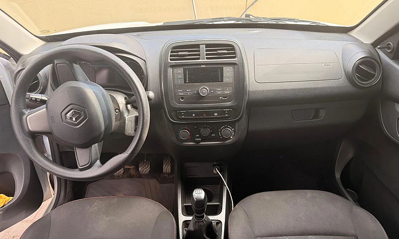 Renault Kwid Zen 1.0...