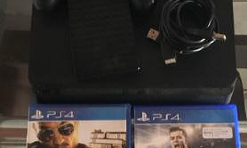 Ps4 Slim...