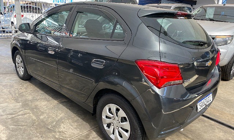 Chevolet Onix Lt 1.0...