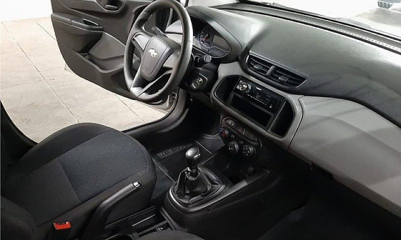 Chevrolet Onix 2018 ...