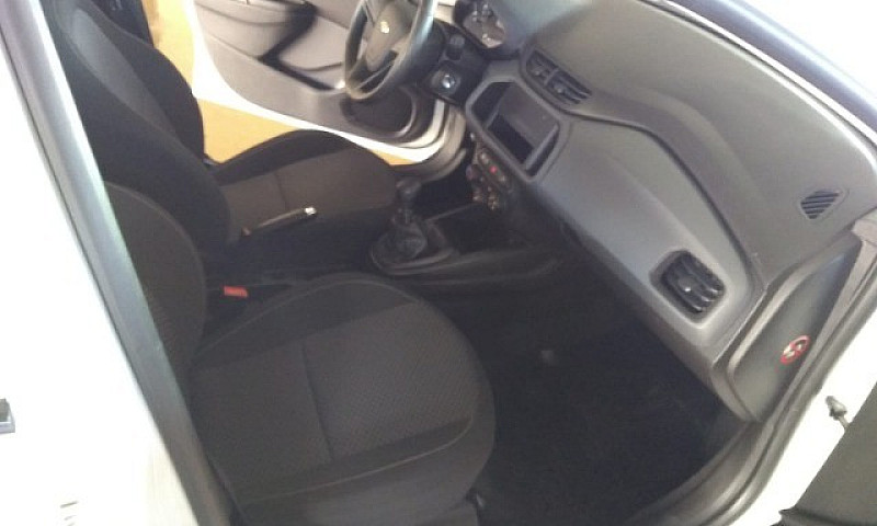 Chevrolet Onix Joy 2...