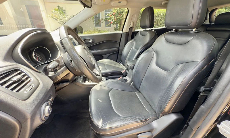 Jeep Compass Longitu...