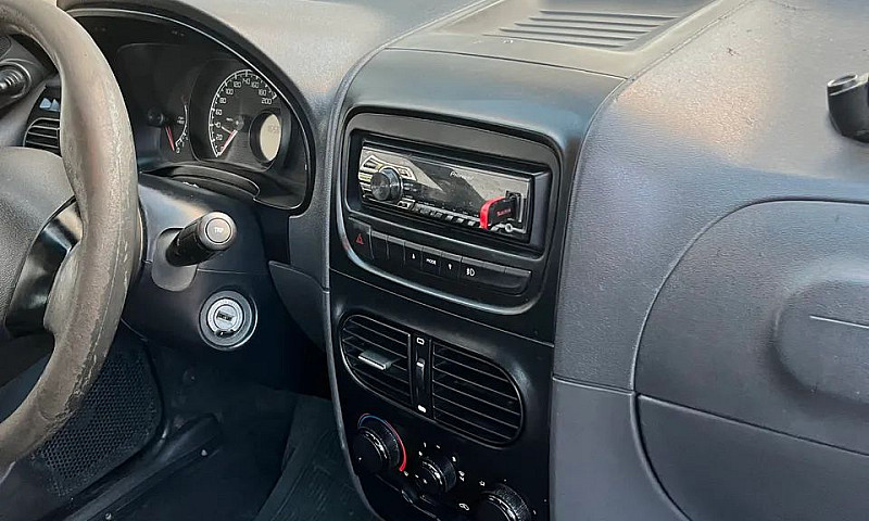 Fiat Strada Working ...