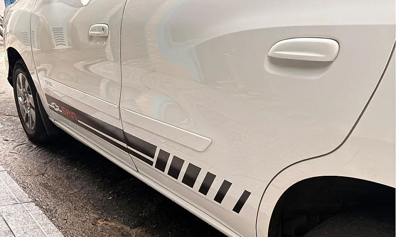 Chevrolet Spin Advan...