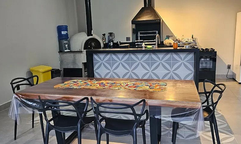 Casa Nova No Condomí...