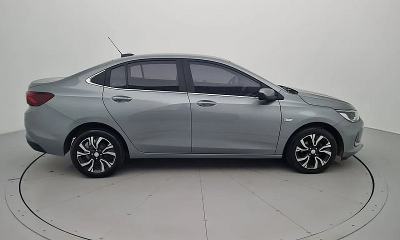 Chevrolet Onix Plus ...