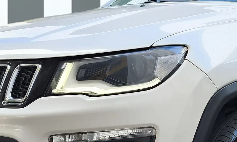 Jeep Compass Trailha...