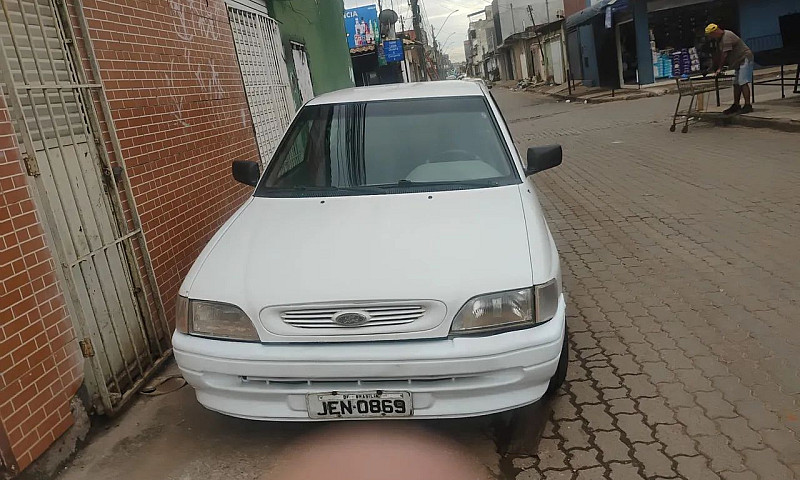 Ford Escort Glx 1.8I...