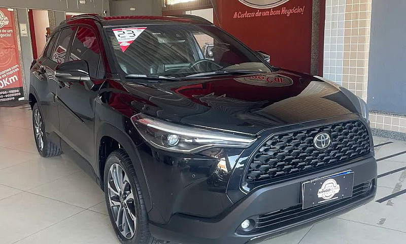 Toyota Corolla Cross...