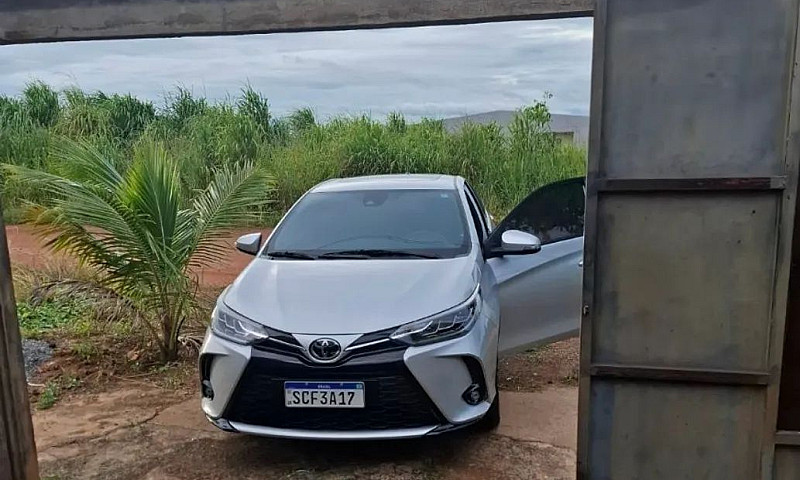 Toyota Yaris Xls 1.5...