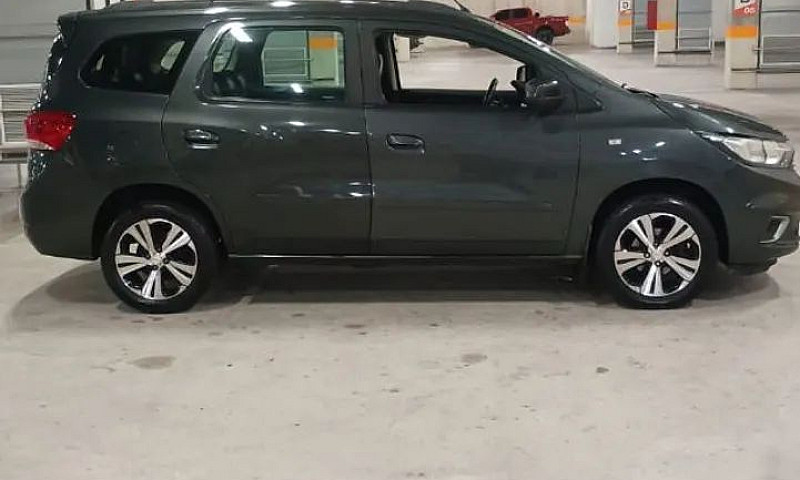 Chevrolet Spin Ltz 1...