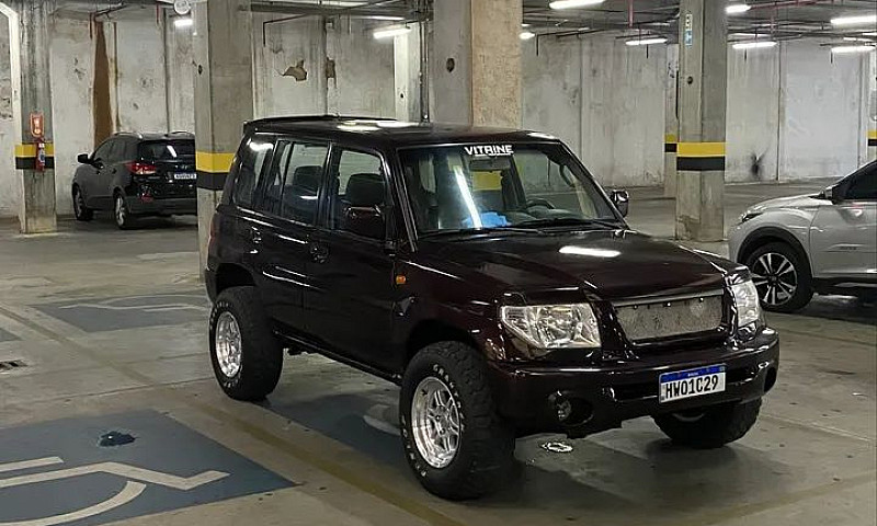 Mitsubishi Pajero Tr...