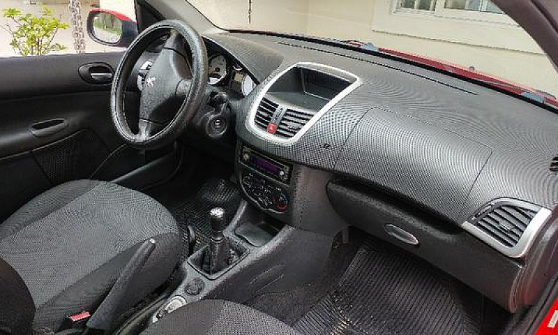 Peugeot 207 Xr 1.4 E...