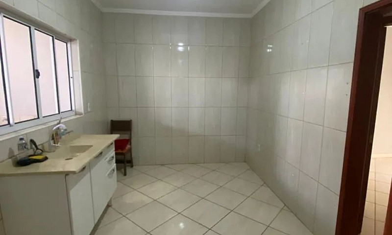 Casa Com Salão  Come...