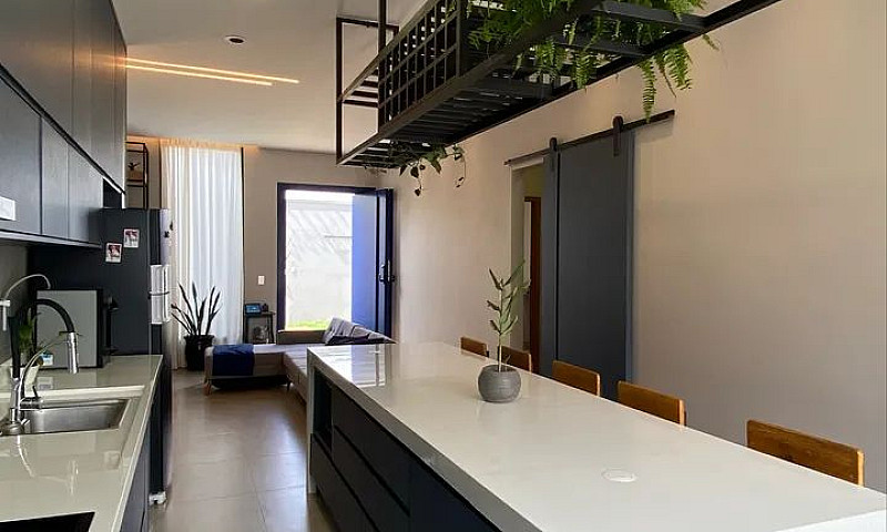 Casa Moderna Alto Pa...