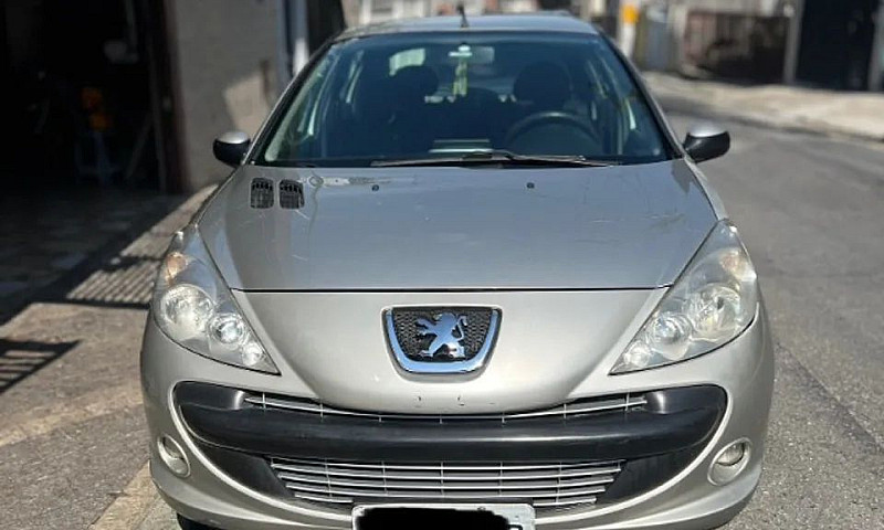 Peugeot 207 Xr Prata...