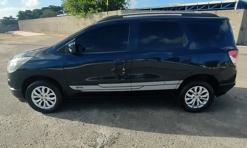 Chevrolet Spin Ltz 1...