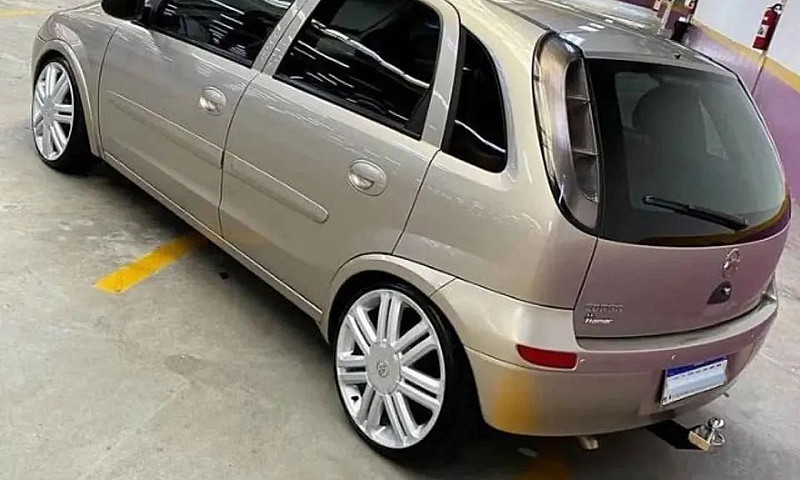 Chevrolet Corsa Hat....