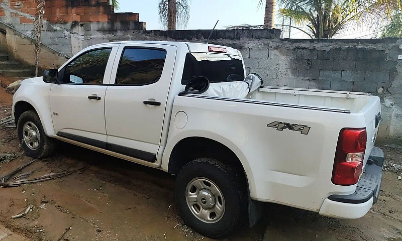 Chevrolet S10 Pick-U...