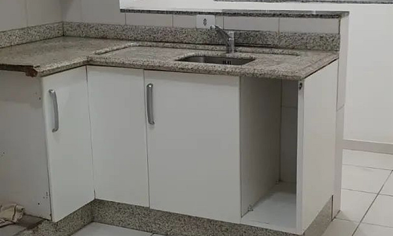 Alugo Apartamento...