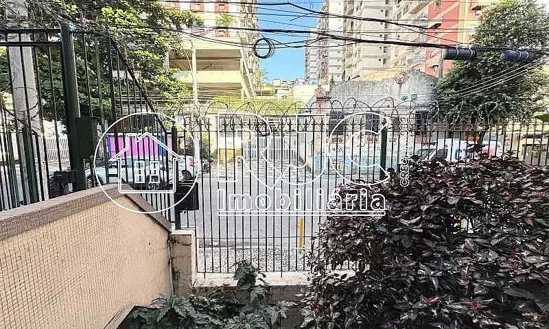 Proximidades Metrô A...