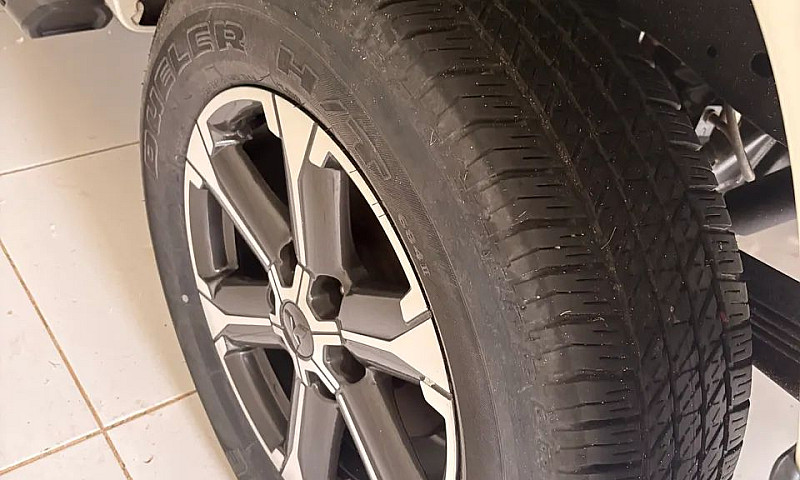 Mitsubishi L200 Trit...