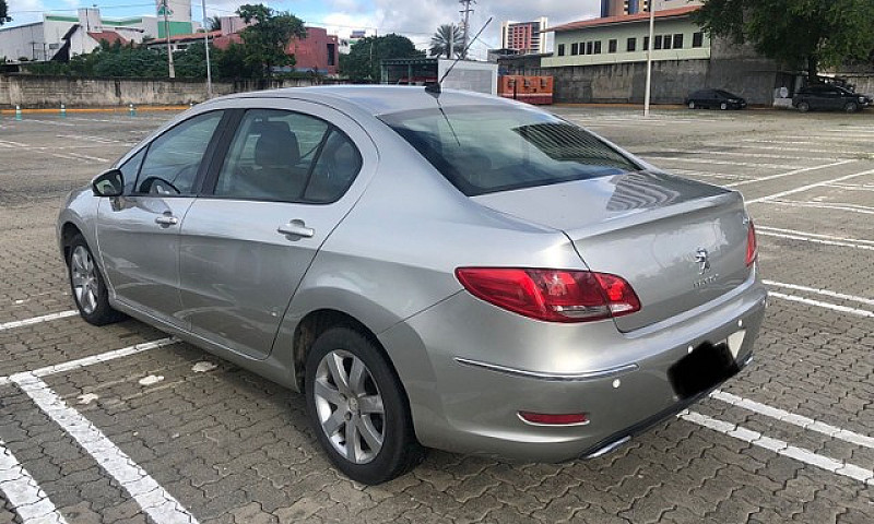 Peugeot 408 2012...