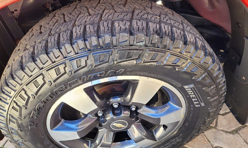 S10 High Country Top...